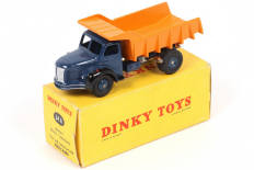 Lot 166 - DINKY TOYS (FRANCE) (1)