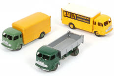 Lot 217 - DINKY TOYS (FRANCE) (3)