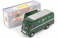 Lot 65 - DINKY TOYS (GB) (1)