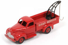Lot 102 - DINKY TOYS (FRANCE) (1)