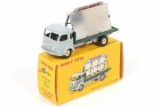 Lot 174 - DINKY TOYS (FRANCE) (1)