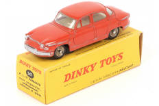 Lot 131 - DINKY TOYS (FRANCE) (1)