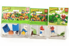 Lot 105 - LEGO (DANEMARK) (3)