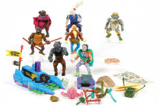 Lot 54 - PLAYMATES TOYS (USA) (18)