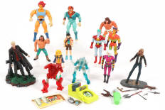 Lot 57 - DIVERS (26)