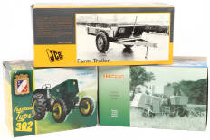 Lot 100 - DIVERS (3)