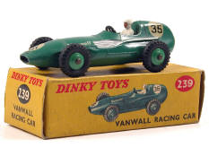 DINKY TOYS GB (1)