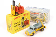 Lot 298 - DINKY TOYS (FRANCE) (2)