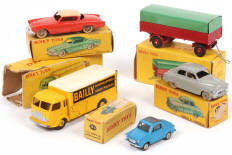 Lot 301 - DINKY TOYS (FRANCE) (5)