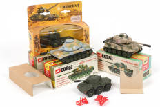 Lot 123 - CORGI TOYS (GB) (4)