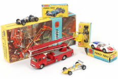 Lot 124 - CORGI TOYS (GB) (4)