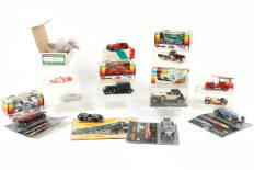 Lot 66 - DIVERS (15)