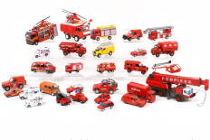 Lot 142 - DIVERS (30)