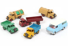 Lot 309 - DINKY TOYS (GB) (6)