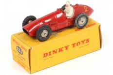 Lot 391 - DINKY TOYS (FRANCE) (1)
