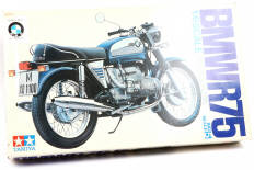 Lot 361 - TAMIYA (JAPON) (1)