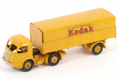 Lot 138 - DINKY TOYS (FRANCE) (1)