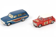 Lot 156 - CORGI TOYS (GB) (2)
