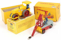 Lot 311 - DINKY TOYS (FRANCE) (1)