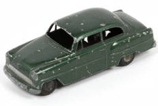 Lot 124 - LION-CAR (DANEMARK) (1)