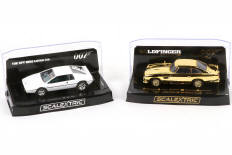 Lot 292 - SCALEXTRIC (GB) (2)