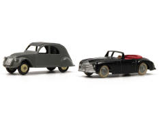 DINKY TOYS (FRANCE) (2)