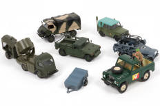 Lot 113 - DIVERS (7)