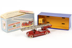 Lot 216 - DINKY TOYS (FRANCE) (1)