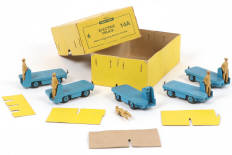 Lot 175 - DINKY TOYS (GB) (1)