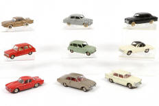 Lot 276 - DINKY TOYS (FRANCE) (9)