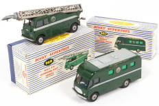 Lot 193 - DINKY TOYS (GB) (2)