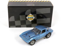 EXOTO (USA) (1)