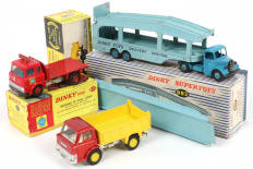 Lot 246 - DINKY TOYS (GB) (3)