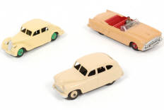 Lot 244 - DINKY TOYS (GB) (3)