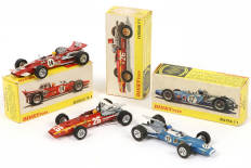 Lot 274 - DINKY TOYS (FRANCE) (3)