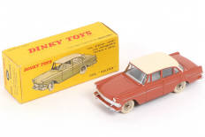 Lot 256 - DINKY TOYS (FRANCE) (1)