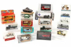 Lot 51 - DIVERS (17)