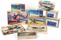 Lot 174 - DIVERS (10)