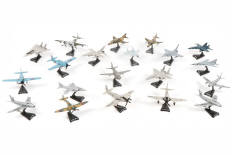 Lot 55 - DIVERS (20)