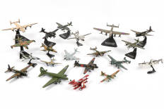 Lot 56 - DIVERS (20)