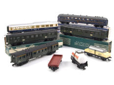 HORNBY 'HO' (8)