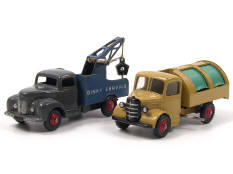 DINKY TOYS (GB) (2)