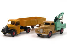 DINKY TOYS (GB) (2)