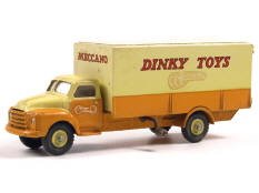 DINKY TOYS GB (1)