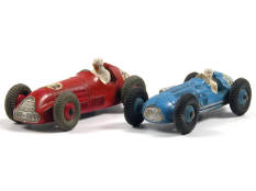 DINKY TOYS (2)