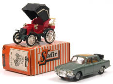 SAFIR & CORGI TOYS (2)