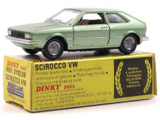 DINKY TOYS FRANCE (1)