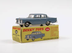 DINKY TOYS GB (1)