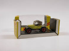 DINKY TOYS GB (1)