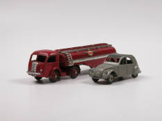 DINKY TOYS (FRANCE) (2)